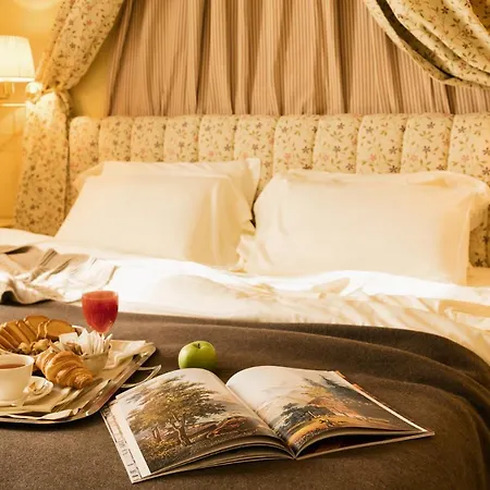 Hotell Grand Royal E Golf