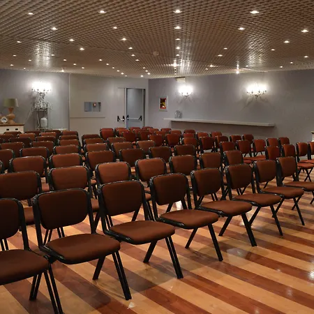 Hotell Grand Royal E Golf