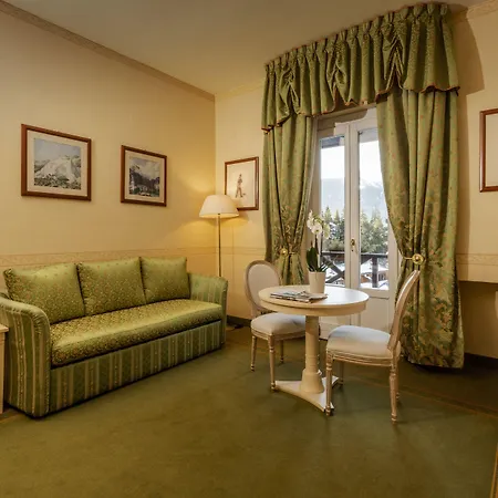 Hotell Grand Royal E Golf Courmayeur