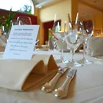 Grand Royal E Golf Hotel