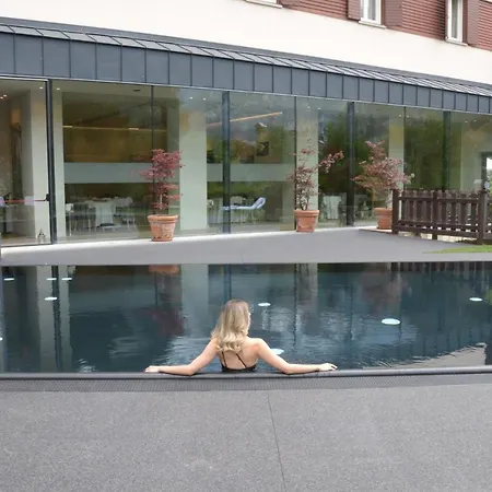 Grand Royal E Golf 5*