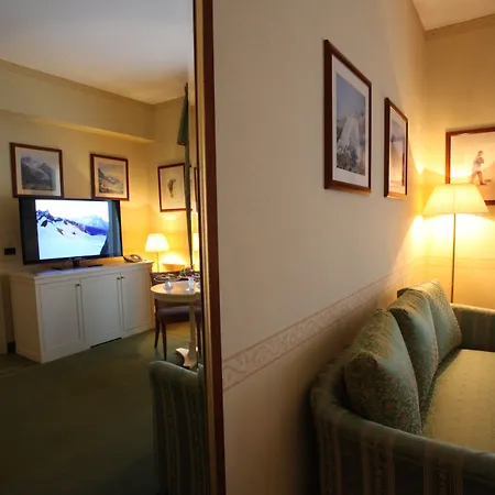 Grand Royal E Golf Κουρμαγιέρ