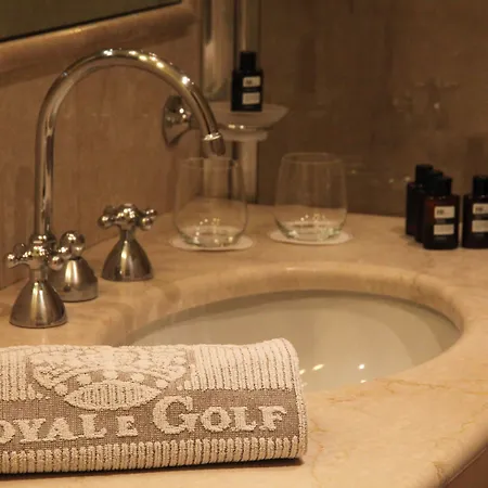 Hotel Grand Royal E Golf