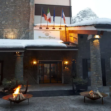 Grand Royal E Golf Ξενοδοχείο