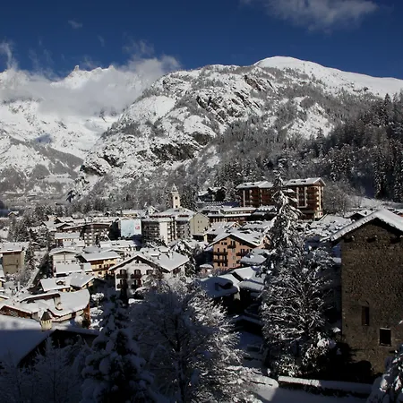 Grand Royal E Golf 5* Courmayeur