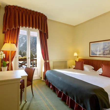 Grand Royal E Golf Hotel
