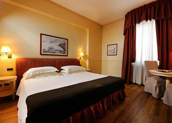 皇家高尔夫豪华酒店