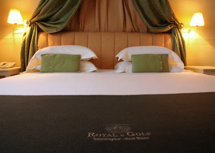 Отель Grand Royal E Golf